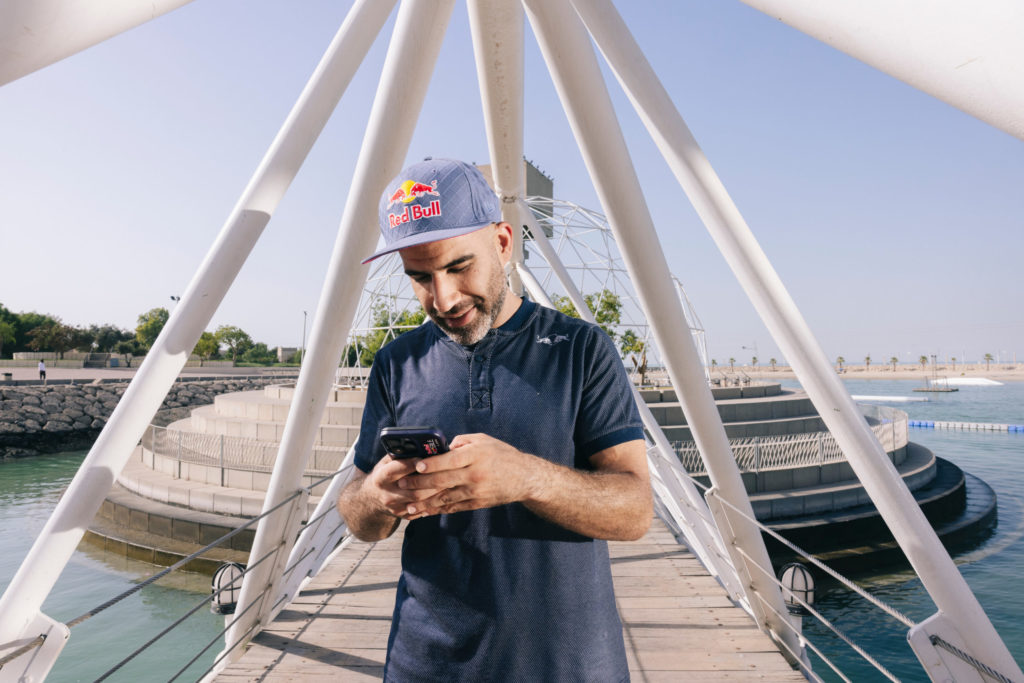 Jak korzystać z chat GPT na smartfonie?