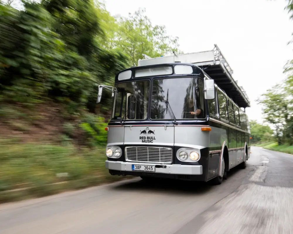 Jak i gdzie kupić bilet na autobus i tramwaj przez internet? 